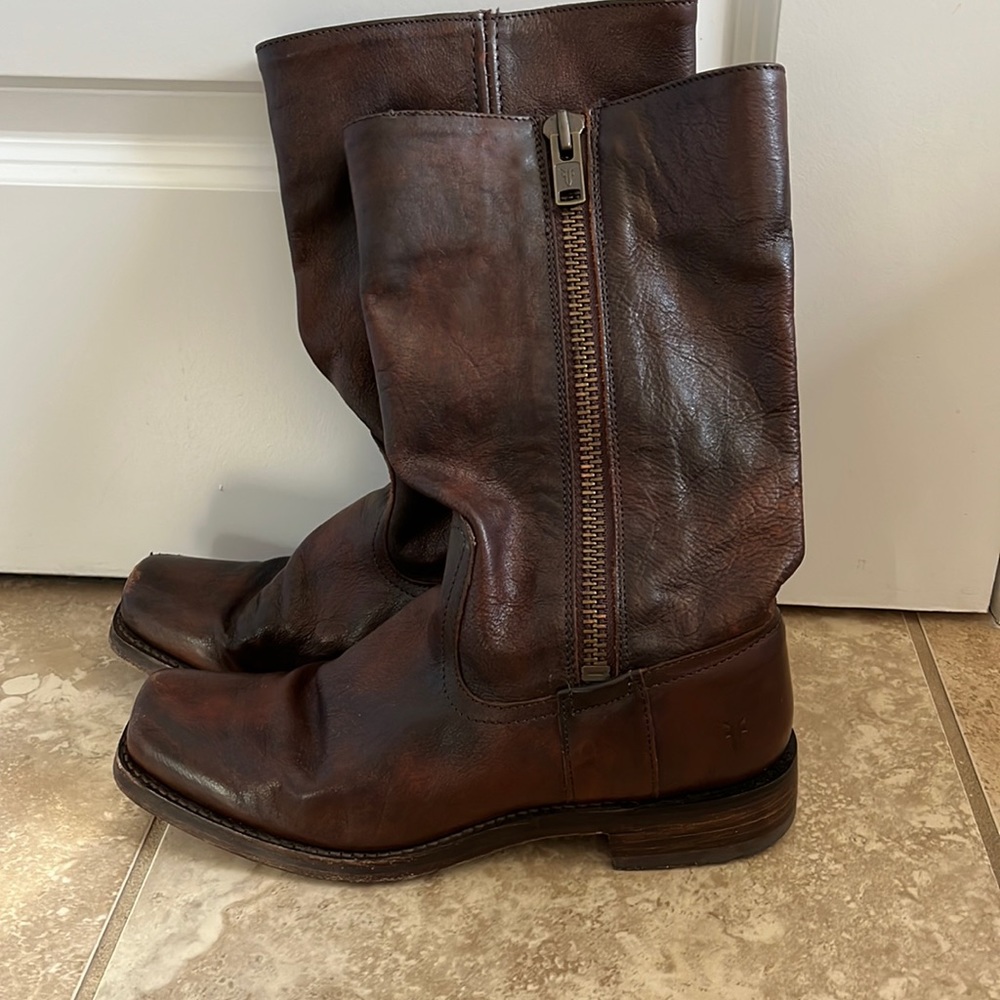 Frye Heath Boots size 8.5